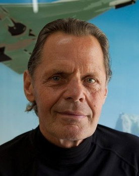Emil Schult as Self - Artist