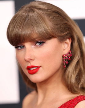 Taylor Swift as Self