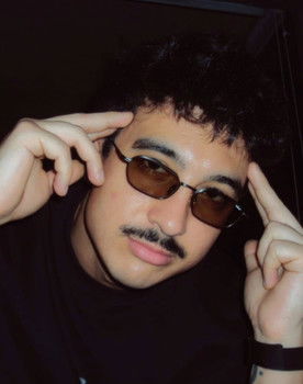 Lucas Echeverría as Jorge Rodriguez (voice)