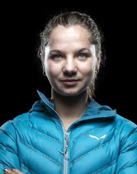 Eline Le Menestrel as Self