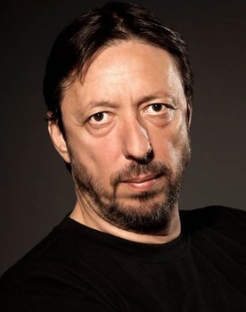 Hakan Boyav as Turkish Commander