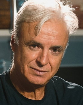 João Gil as Próprio