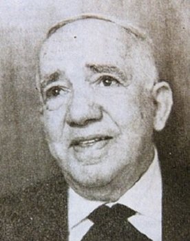 Joaquín Roa as Landusky