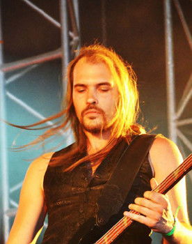 Simon « Dragon » Bouteloup as Himself