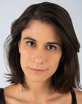 Federica Balbi as Anna