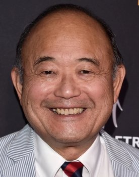 Clyde Kusatsu