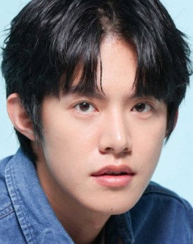 JN Yu as Chiu Tai-cheng