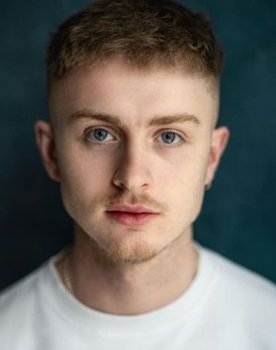 Sam Locke as Jimmy Fox