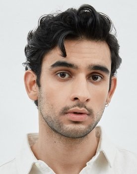 Zain Iqbal as Ravi Singh