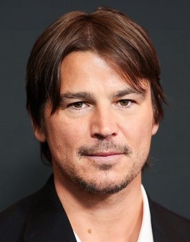 Josh Hartnett as Matthew