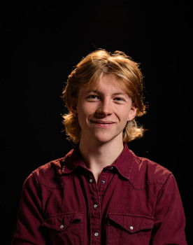 Finley Darroll-Davies as Mouth