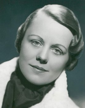 Edna Best Photo