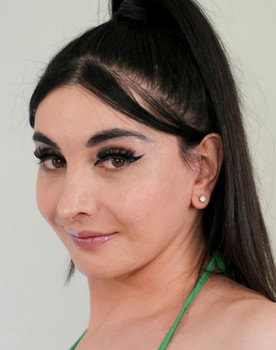 Sarah Alexis