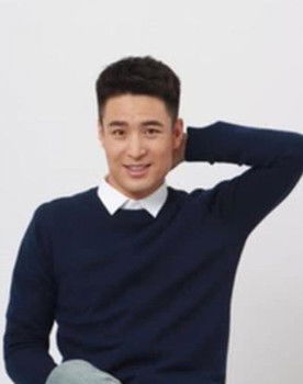 Tang Zhiqiang as 周捷行