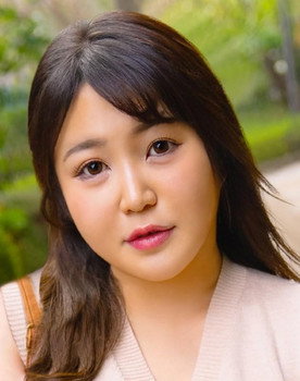 茜さな