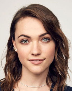 Violett Beane as Jamie