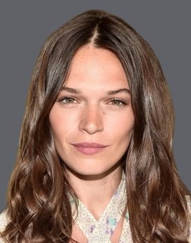 Anna Brewster