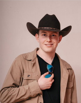 Ben Parker as Jack Newby