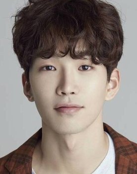Go Yoon as Hae-jin
