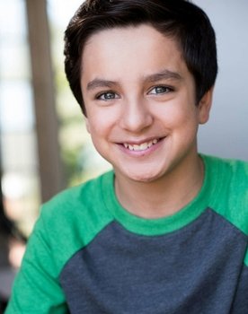 Jayden Alvarez as Student