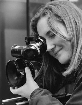 Lola Galván as Iaia