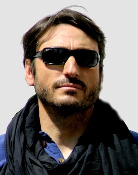 Carmelo Gómez as Iván