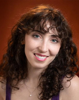 Rachel Salsberg as Clubber