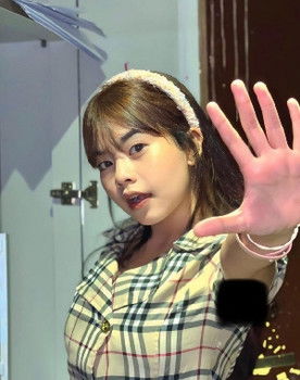 Rasha Fariha Maulidia as Melinda