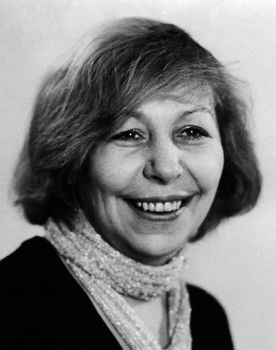 Galina Sokolova as Урания, гувернантка