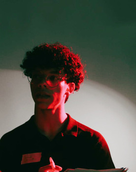 Samuel Kauã as Number 1