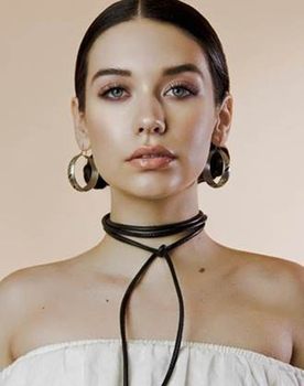 Amanda Steele