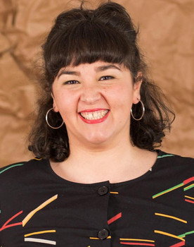 Ailén Kendelman as Camarera Cobas