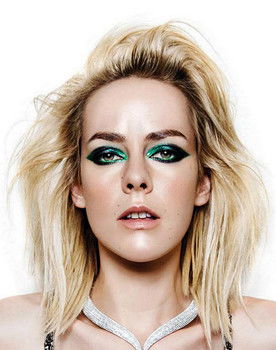 Jena Malone as Becky Pollard