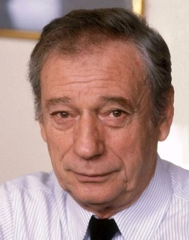 Yves Montand Photo