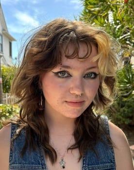 Claire Geare