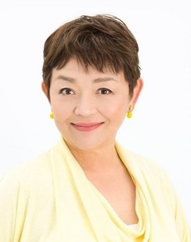 Yumiko Fujita as Sadako Itakura, Nobuo's mother