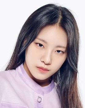 Yoon Jia as Contestant