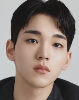 Kim Sung Kyung as Gi-joon / Jeong-hyeon