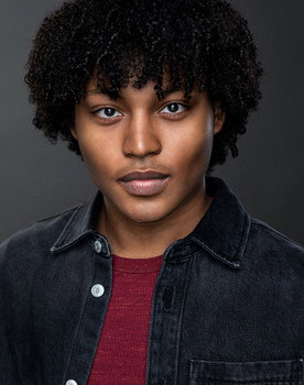 Tyrese Saint-Cyr as Eddie Arizona