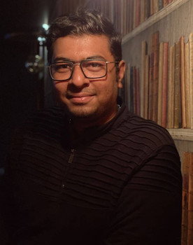 Amar Keerthy as Pandi