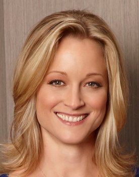 Teri Polo