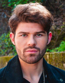 Kefir Klee as Rick Knight