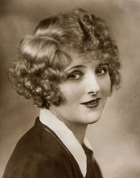 Margarete Lanner as 