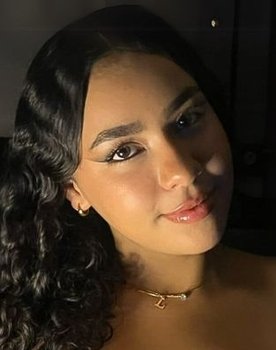 Luandah Nobre as Ágata
