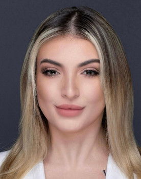 Alexandra Broussard as Club Dancer