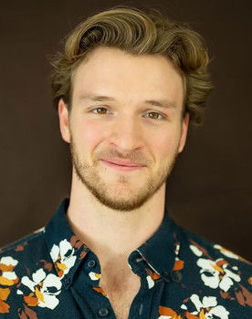 Eli Vanderkolk as Drew