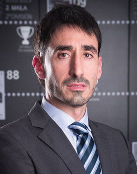 Javier Gurrutxaga as 