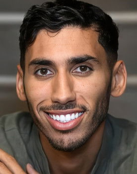 Ilyes Djadel as Self