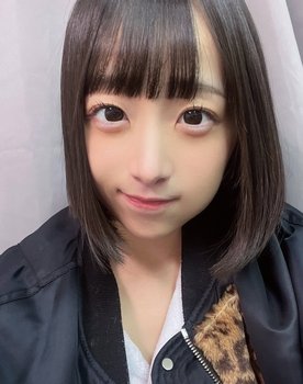 レズらせいじり電車 友達同士の手マンでイキ漏らす2人組娘