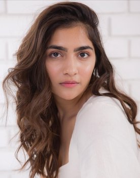 Rukmini Vasanth as Jahnavi
